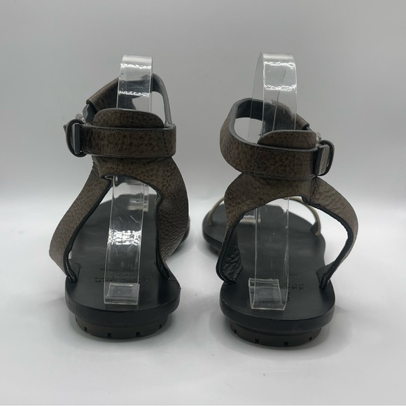 Brunello Cucinelli | Grey & Cream Leather Monili T-Strap Sandals |  EU 37 - Picture 4 of 16